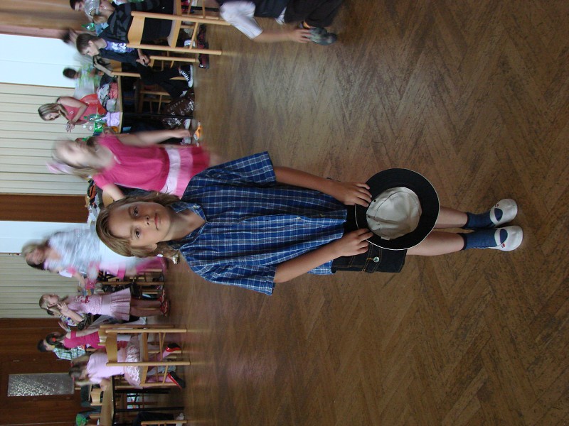 img00002.jpg