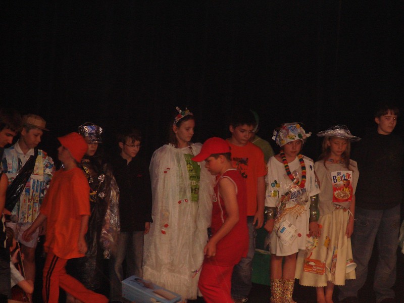 img00138.jpg