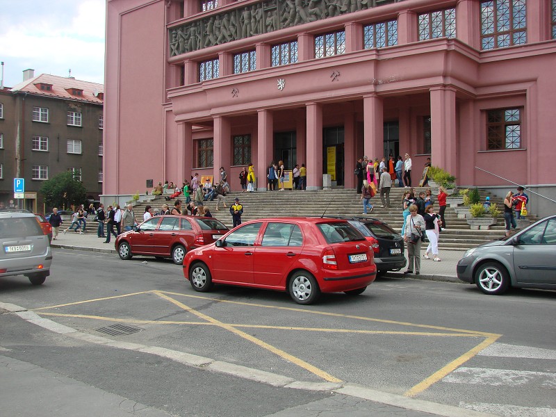 img00197.jpg