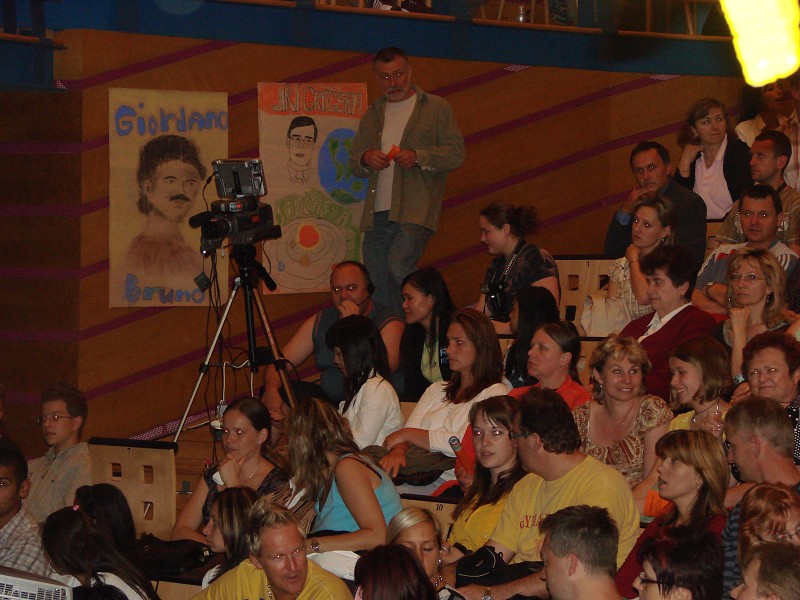 img00200.jpg