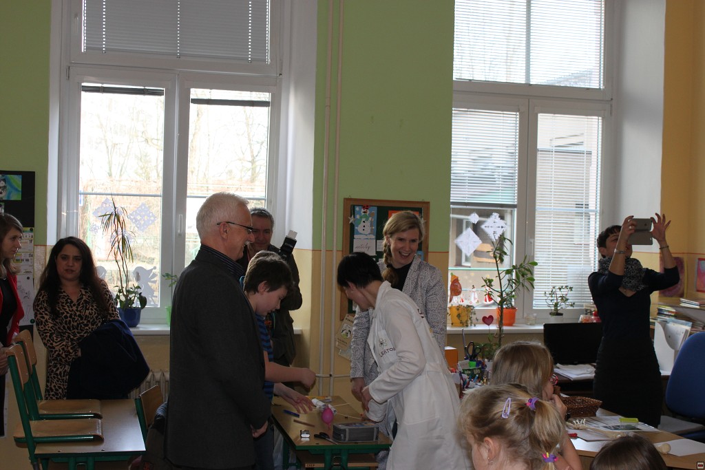 img00025.jpg
