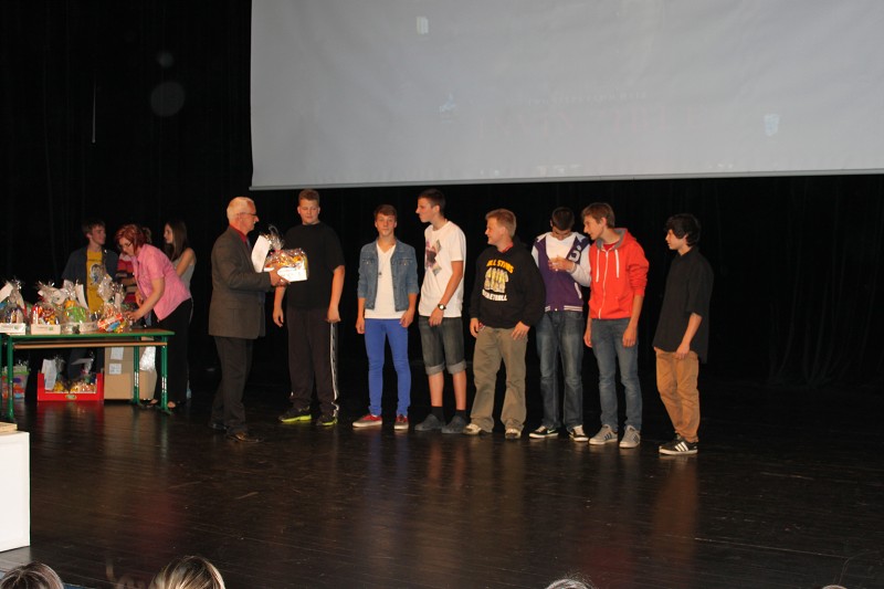 Poslední zvonění 2013