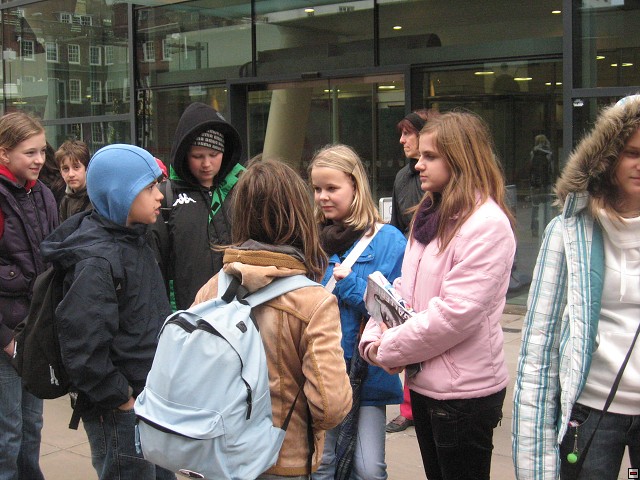 img00032.jpg