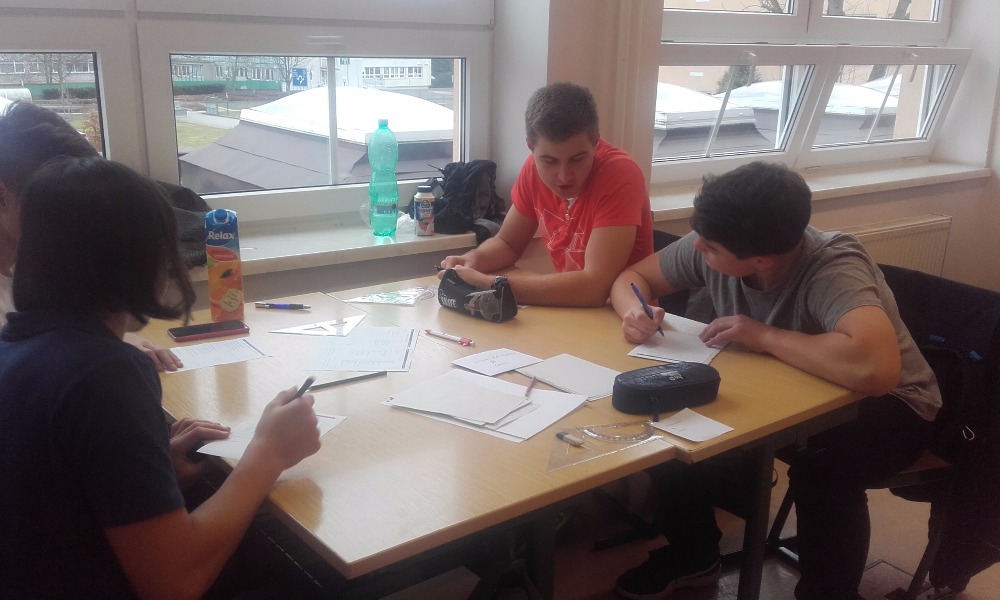 20161125 1210095b15d