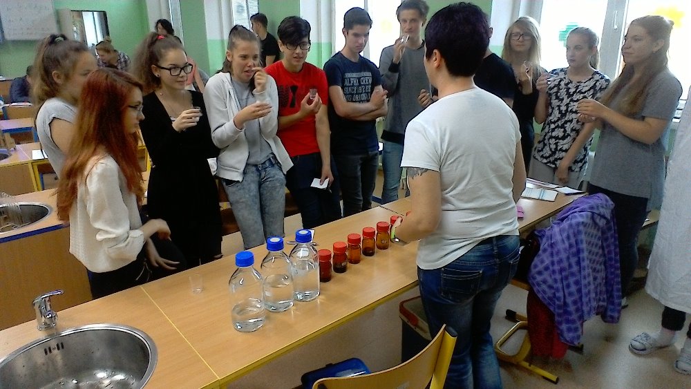 WIN 20160603 11 29 20 Pro